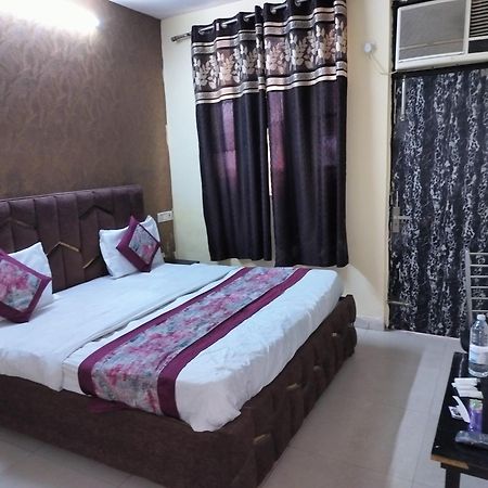Hotel Green Snapper'100 M From Delhi University Near Isbt Kashmiri Gate Neu-Delhi Exterior foto