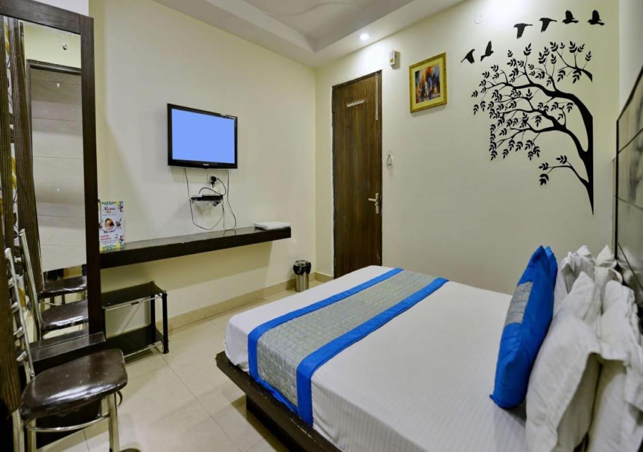 Hotel Green Snapper'100 M From Delhi University Near Isbt Kashmiri Gate Neu-Delhi Exterior foto