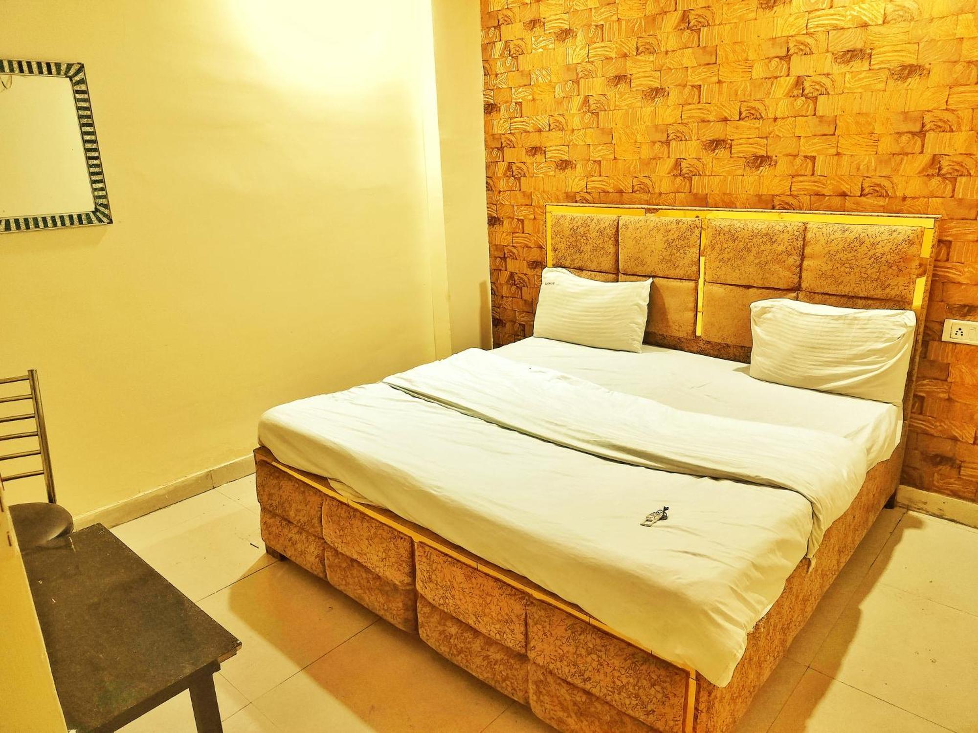 Hotel Green Snapper'100 M From Delhi University Near Isbt Kashmiri Gate Neu-Delhi Exterior foto